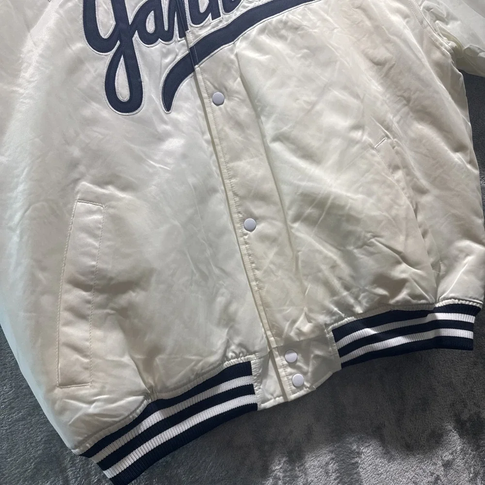Vintage New York Yankees Majestic Satin Bomber Jacket White Cream Sz XXL 90's - Picture 5 of 16